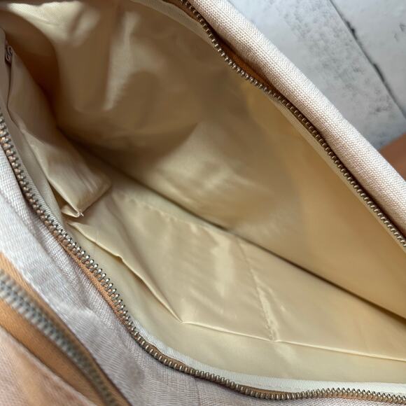 Nordace Siena Pro 17 Backpack Beige - Picture 6 of 11